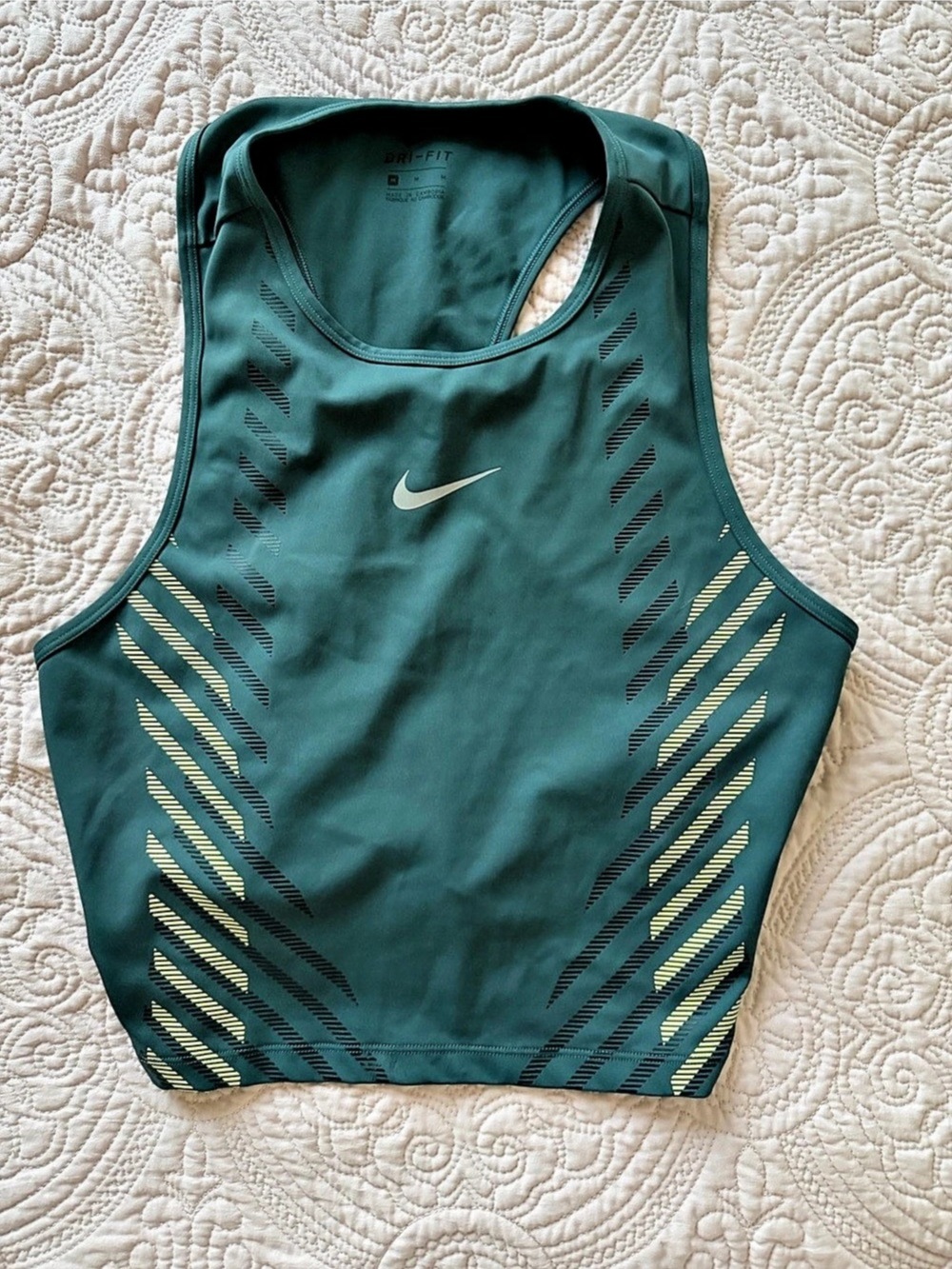 Nike Dri-FIT Geometric One-Piece Swimsuit in Green Size Medium